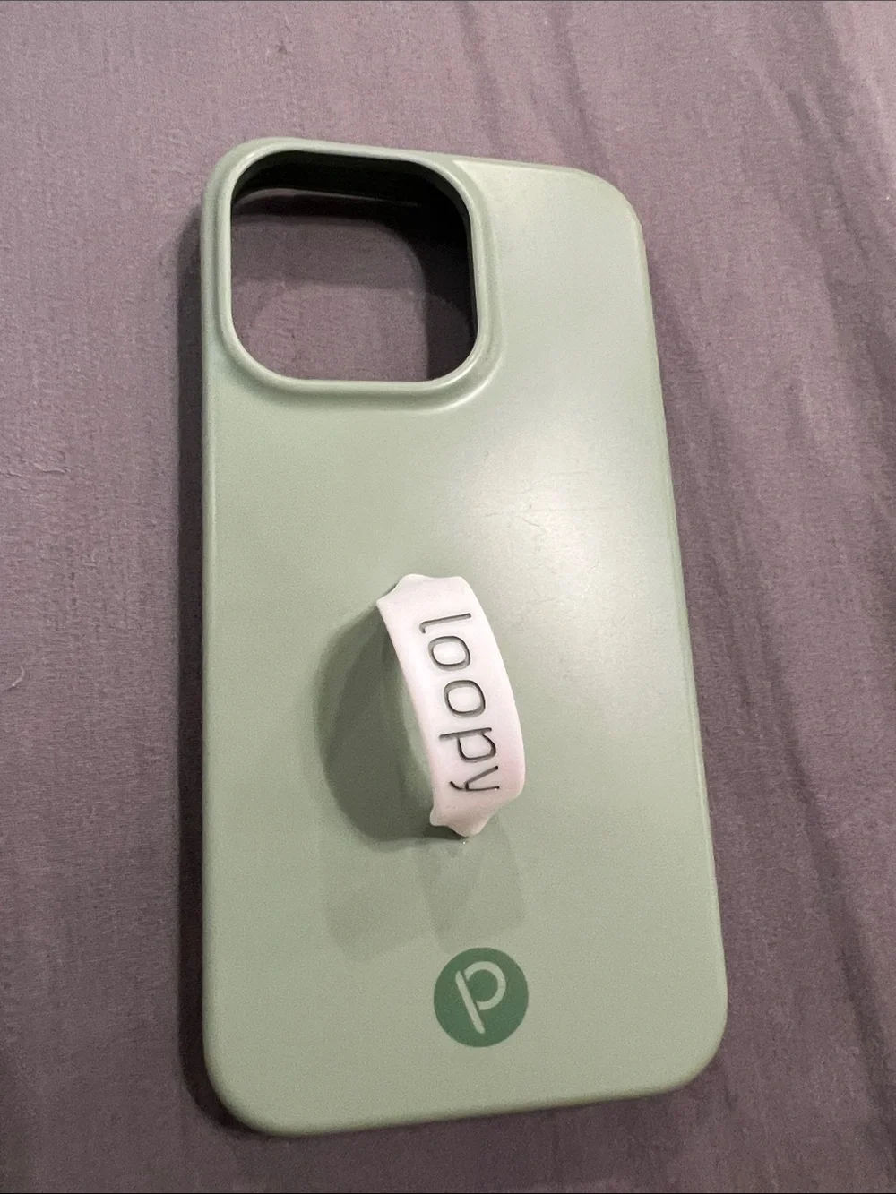Loopy Case Mint Green Phone Case with White Loop Grip